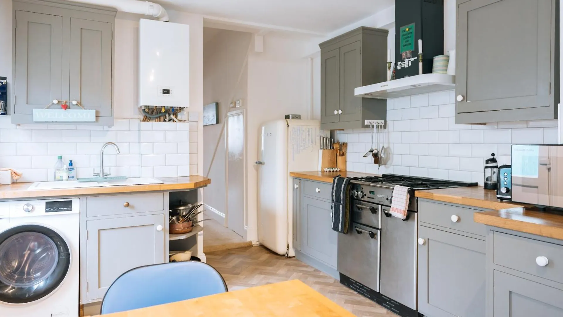 Apartment Inviting 1Bd Flat - 20 Mins To Brighton Beach!